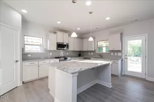 195 River Chapel Dr, Fuquay Varina, NC 27526 - Photo 7