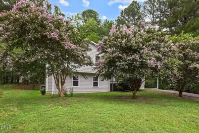1017 Gaston Avenue, Durham, NC 27707 - Photo 3