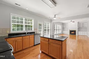 5325 Granada Hills Dr, Raleigh, NC 27613 - Photo 9
