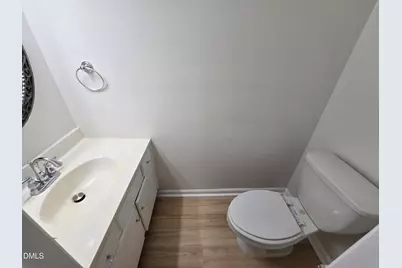 117 Kingsbury Drive, Chapel Hill, NC 27514 - Photo 23