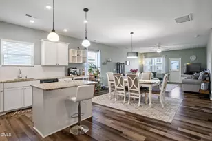 2236 Fairway Green Dr, Fuquay-Varina, NC 27526 - Photo 13