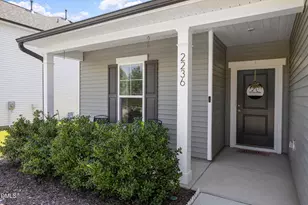2236 Fairway Green Dr, Fuquay-Varina, NC 27526 - Photo 9