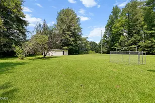 2 Riverview Rd, Erwin, NC 28339 - Photo 9