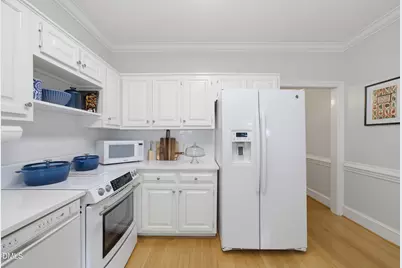 1302 Hampshire Court, Raleigh, NC 27612 - Photo 11