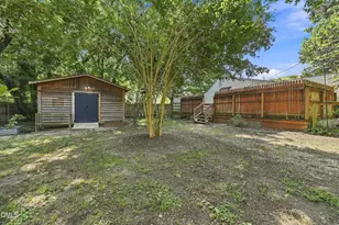 913 N Park Ave, Burlington, NC 27217 - Photo 21