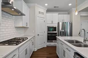 621 Bronco Cir, Durham, NC 27703 - Photo 21