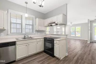 6924 Jeffreys Creek Lane, Raleigh, NC 27616 - Photo 7