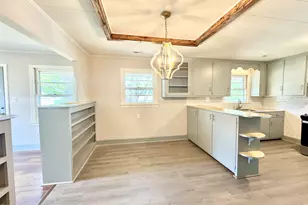1426 Jackson St, Roxboro, NC 27573 - Photo 5