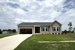53 Finch Ln, Four Oaks, NC 27524 - Photo 1