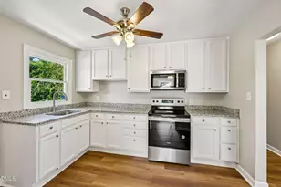 2312 Shannon St, Raleigh, NC 27610 - Photo 7