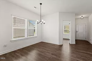 105 S Mule Wy, Benson, NC 27504 - Photo 3