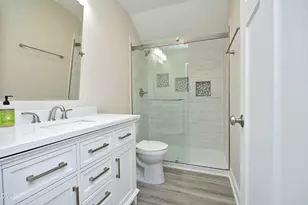 121 Ruskin Dr, Chapel Hill, NC 27516 - Photo 37
