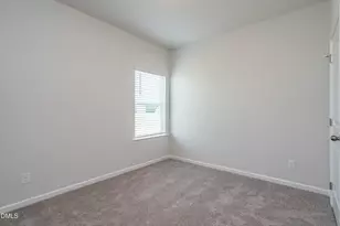 194 E American Marigold Dr, Benson, NC 27504 - Photo 23
