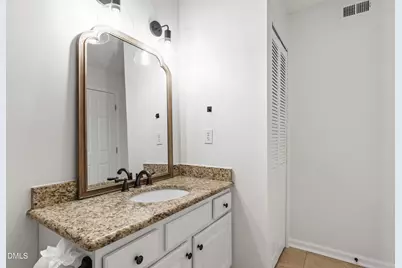911 Washington Street #301, Raleigh, NC 27605 - Photo 27