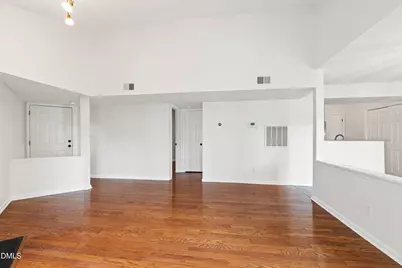 911 Washington Street #301, Raleigh, NC 27605 - Photo 7