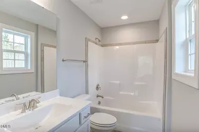 805 E Clydes Point Way, Wendell, NC 27591 - Photo 17