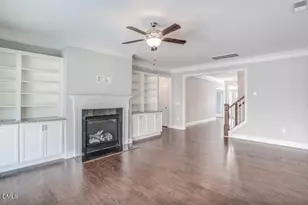 805 E Clydes Point Way, Wendell, NC 27591 - Photo 5
