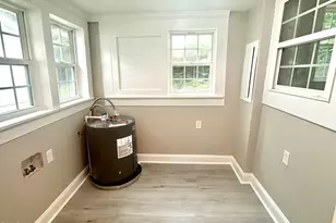 408 E Nash St, Louisburg, NC 27549 - Photo 11
