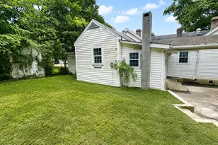 408 E Nash St, Louisburg, NC 27549 - Photo 25