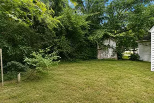 408 E Nash St, Louisburg, NC 27549 - Photo 27