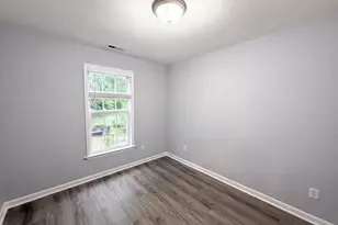 5400 Tanglewood Pine Ln, Raleigh, NC 27610 - Photo 9