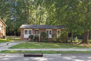 817 Waring St, Durham, NC 27704 - Photo 3