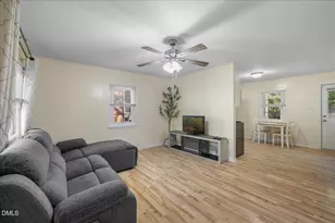 817 Waring St, Durham, NC 27704 - Photo 9