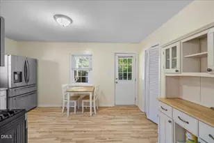 817 Waring St, Durham, NC 27704 - Photo 13