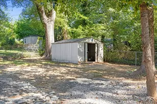 817 Waring St, Durham, NC 27704 - Photo 37