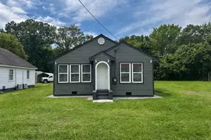 111 N McCaskey Rd, Williamston, NC 27892 - Photo 3