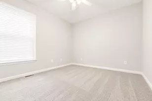 524 Crooked Creek Ct, Fayetteville, NC 28301 - Photo 17