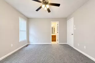 524 Crooked Creek Ct, Fayetteville, NC 28301 - Photo 13