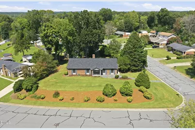 2371 Buckingham Road, Burlington, NC 27217 - Photo 5