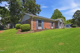 2371 Buckingham Rd, Burlington, NC 27217 - Photo 3
