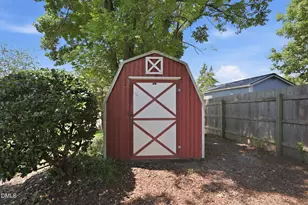 2371 Buckingham Rd, Burlington, NC 27217 - Photo 31