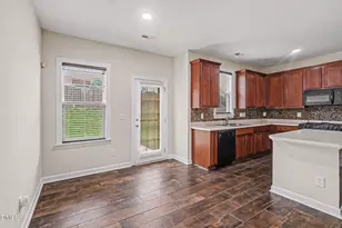 231 E Quailwood Dr, Fuquay Varina, NC 27526 - Photo 11