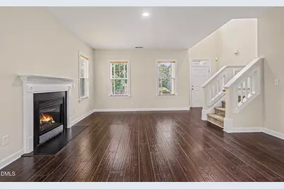 231 E Quailwood Drive, Fuquay-Varina, NC 27526 - Photo 5