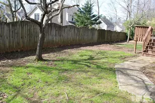 102 Uxbridge Ct, Cary, NC 27513 - Photo 13