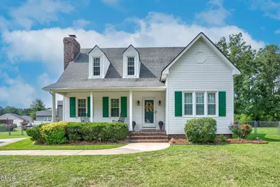 128 S Applewood Court, Rocky Mount, NC 27803 - Photo 3