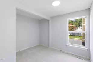 3338 N Barrett St, Farmville, NC 27828 - Photo 15