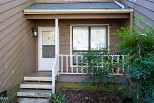 618 Applecross Dr, Cary, NC 27511 - Photo 1