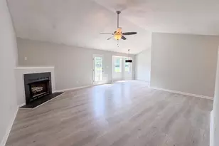 120 Patricia Dr, Smithfield, NC 27577 - Photo 3