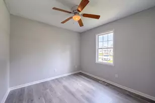 120 Patricia Dr, Smithfield, NC 27577 - Photo 9