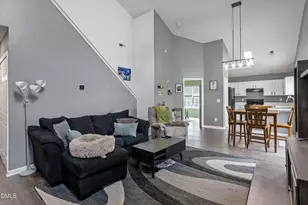 11025 Feather Grass Ln, Raleigh, NC 27613 - Photo 3