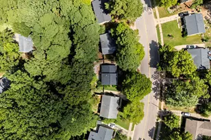 7713 Longstreet Dr, Raleigh, NC 27615 - Photo 35