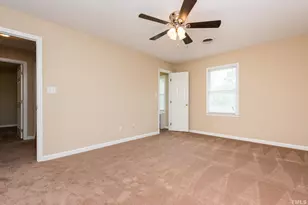 408 Hunters Ridge Dr, Fuquay Varina, NC 27526 - Photo 17