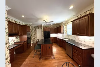 306 Lakeside Circle, Zebulon, NC 27597 - Photo 3