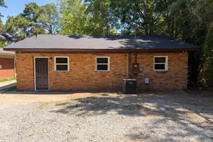 131 W Cornwallis Rd, Durham, NC 27707 - Photo 15