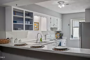 7404 Sandy Creek Dr, Raleigh, NC 27615 - Photo 7
