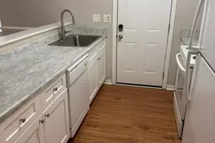 4300 Presley Ct Ct, Raleigh, NC 27604 - Photo 7